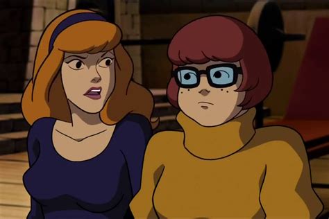 scooby doo velma and daphne porn